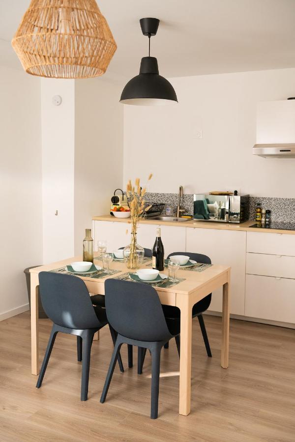 Stylish Duo : T2 Lumineux Au Coeur De Pau Apartment Exterior photo