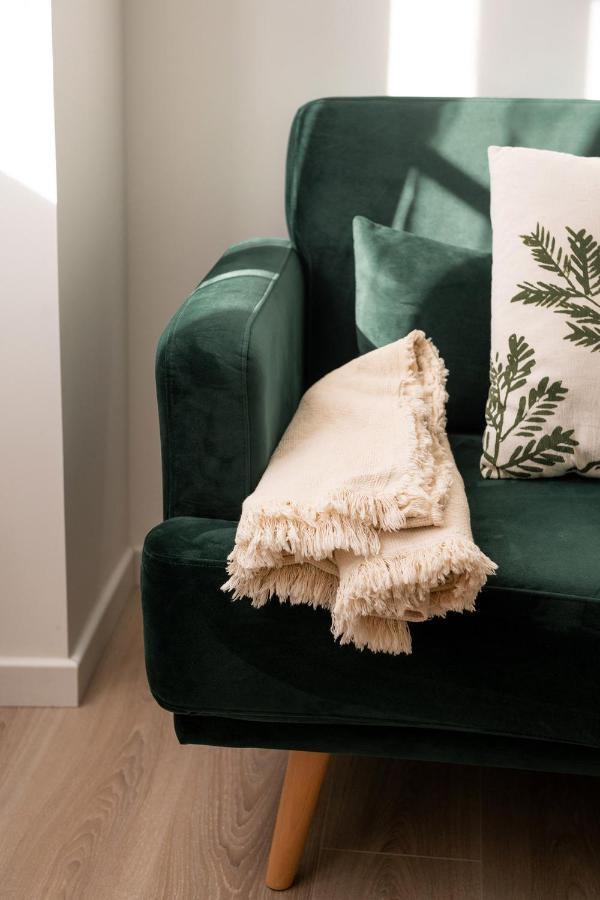 Stylish Duo : T2 Lumineux Au Coeur De Pau Apartment Exterior photo